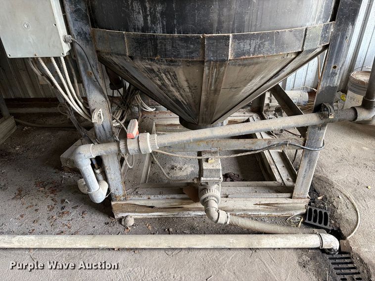 image for item EA7400 Alklean water recycle treatment system