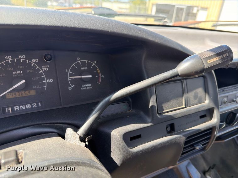 image for item EF1403 1997 Ford F450 utility / service truck