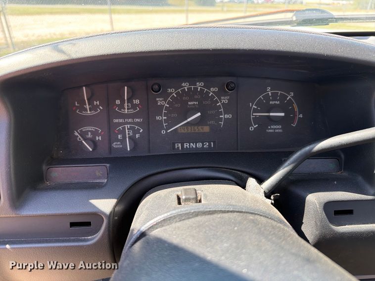 image for item EF1403 1997 Ford F450 utility / service truck