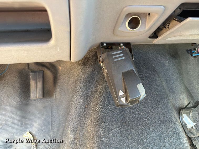 image for item EF1403 1997 Ford F450 utility / service truck
