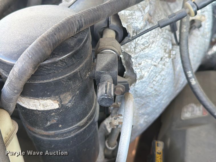 image for item EF1403 1997 Ford F450 utility / service truck