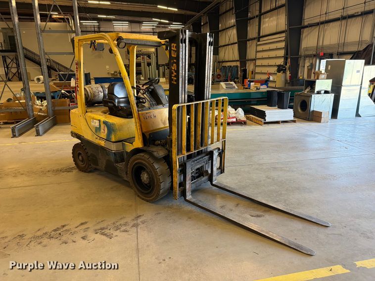 image for item EF1421 HYSTER H50 forklift
