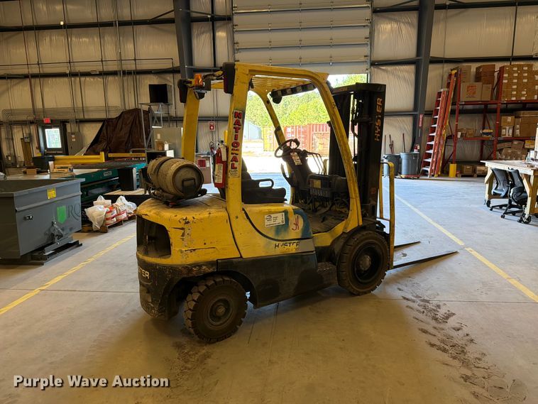 image for item EF1421 HYSTER H50 forklift