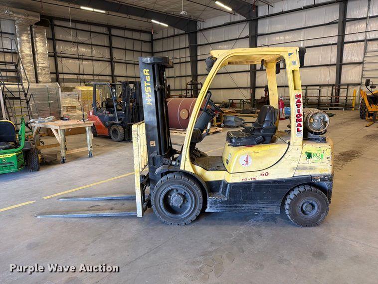 image for item EF1421 HYSTER H50 forklift