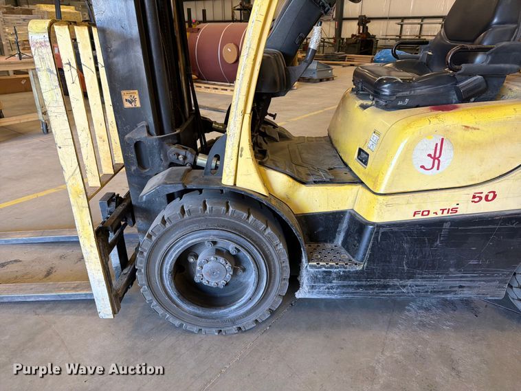 image for item EF1421 HYSTER H50 forklift