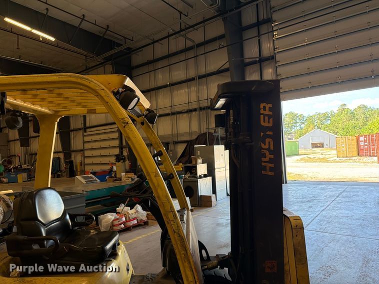 image for item EF1421 HYSTER H50 forklift