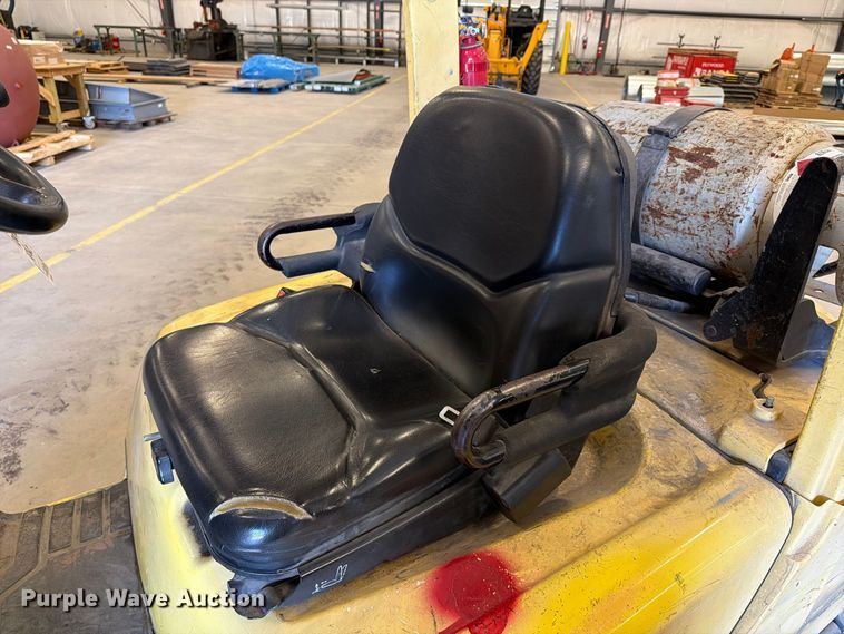 image for item EF1421 HYSTER H50 forklift