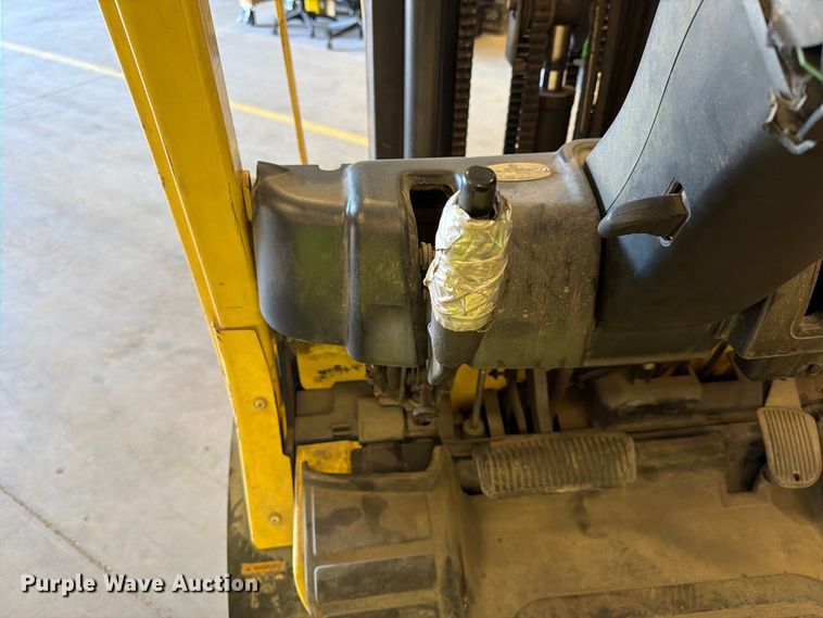 image for item EF1421 HYSTER H50 forklift
