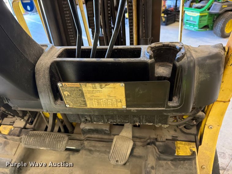 image for item EF1421 HYSTER H50 forklift