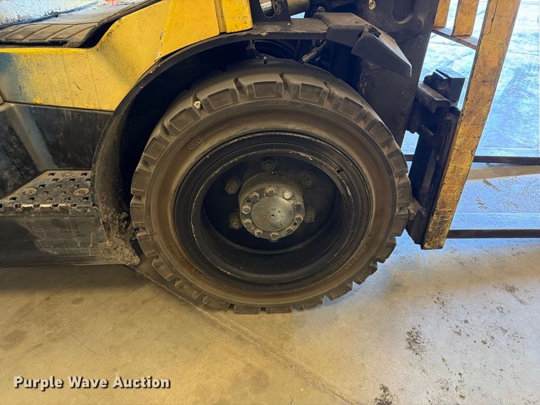 image for item EF1421 HYSTER H50 forklift