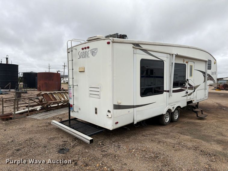 image for item EI7672 2009 Forest River Sabre camper