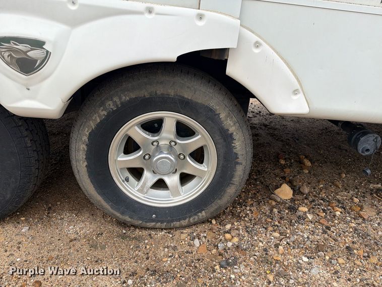 image for item EI7672 2009 Forest River Sabre camper