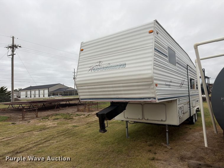 image for item EI7676 2002 Coachmen Cascade DXL camper