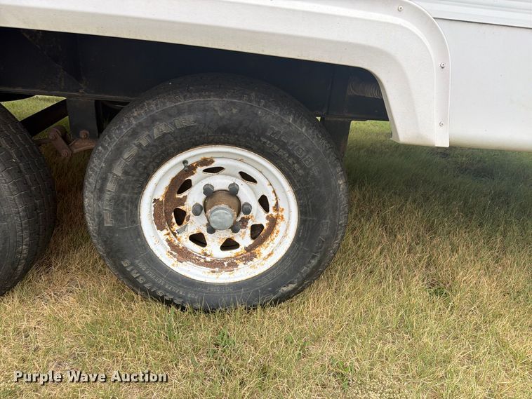 image for item EI7676 2002 Coachmen Cascade DXL camper