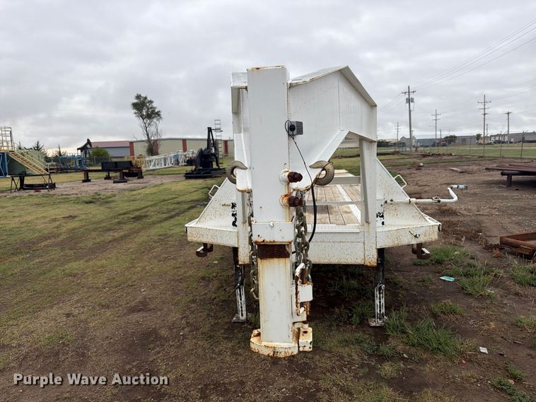 image for item EI7677 2023 Texas Bragg Enterprises equipment trailer