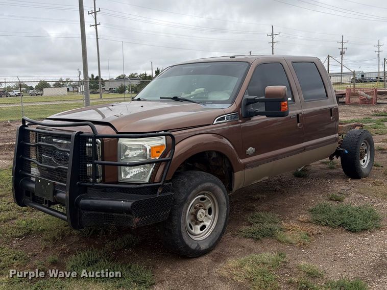 image for item EI7678 2011 Ford F250 Super Duty pickup truck cab and chassis