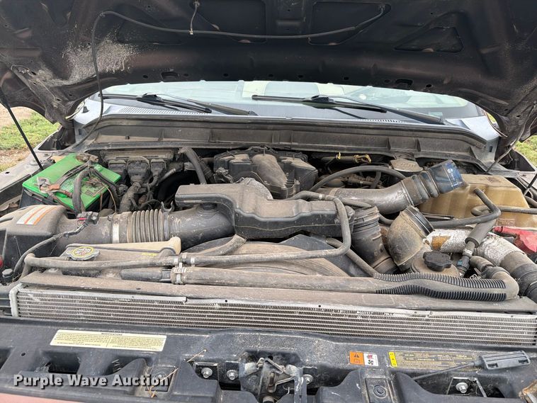 image for item EI7678 2011 Ford F250 Super Duty pickup truck cab and chassis