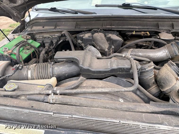 image for item EI7678 2011 Ford F250 Super Duty pickup truck cab and chassis