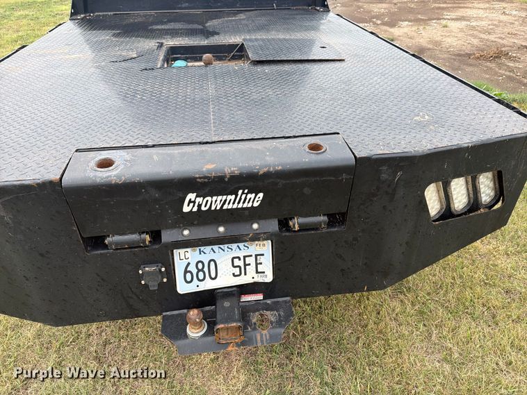 image for item EI7680 2017 Ford F250 Super Duty Crew Cab bale bed pickup truck