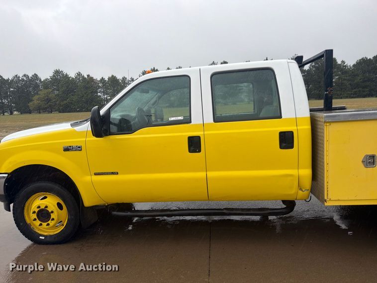 image for item EI7759 1999 Ford F450 Crew Cab flatbed truck