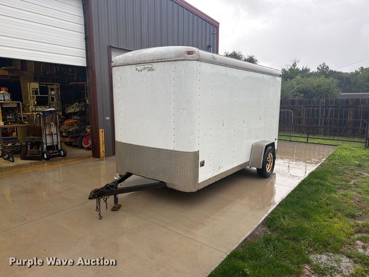 image for item EI7760 2003 Doolittle enclosed cargo trailer