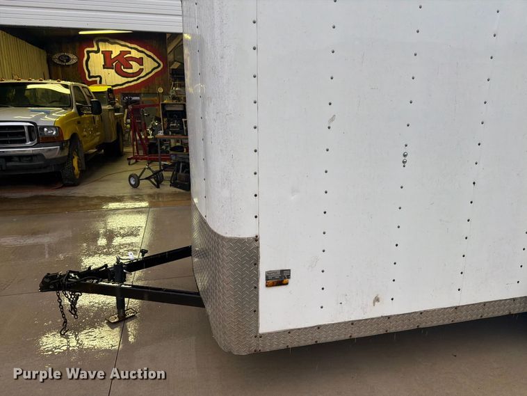 image for item EI7760 2003 Doolittle enclosed cargo trailer