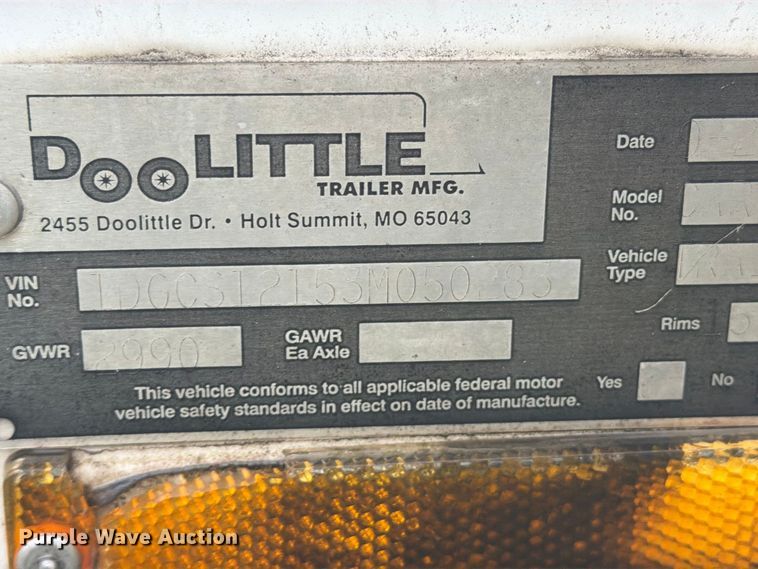 image for item EI7760 2003 Doolittle enclosed cargo trailer