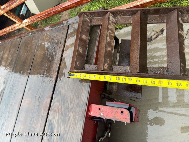 image for item EI7761 1987 Sam's equipment trailer