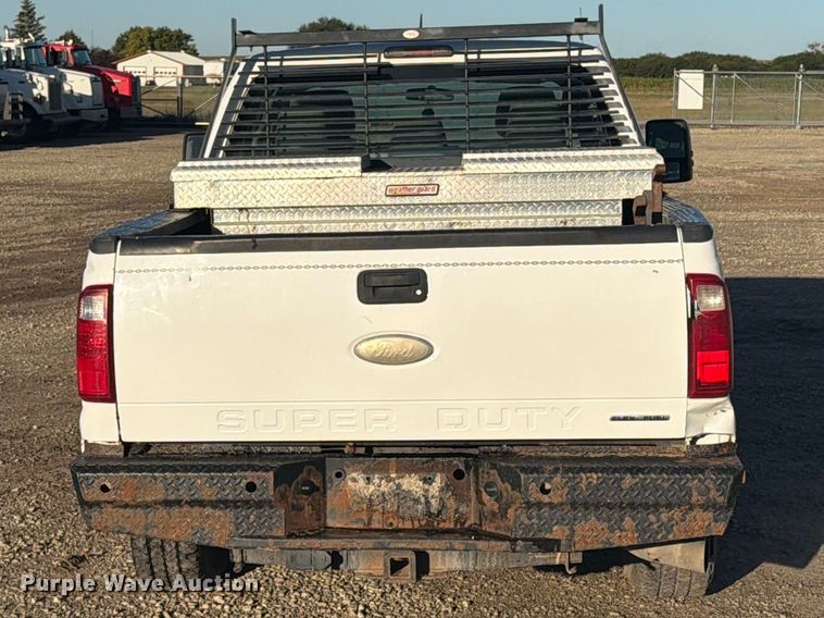 image for item EI7767 2015 Ford F250 Super Duty XL Crew Cab pickup truck
