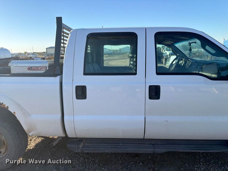image for item EI7767 2015 Ford F250 Super Duty XL Crew Cab pickup truck