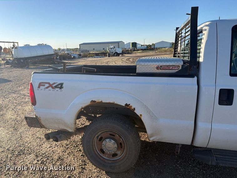 image for item EI7767 2015 Ford F250 Super Duty XL Crew Cab pickup truck