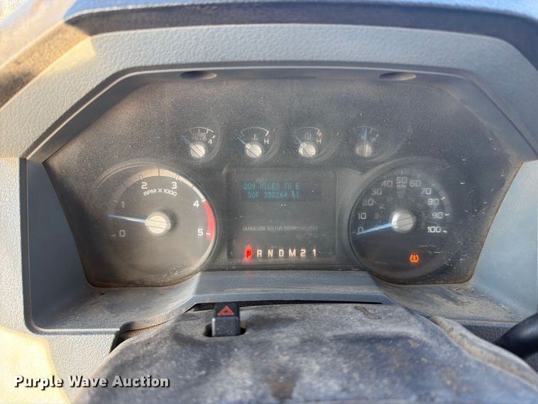 image for item EI7767 2015 Ford F250 Super Duty XL Crew Cab pickup truck