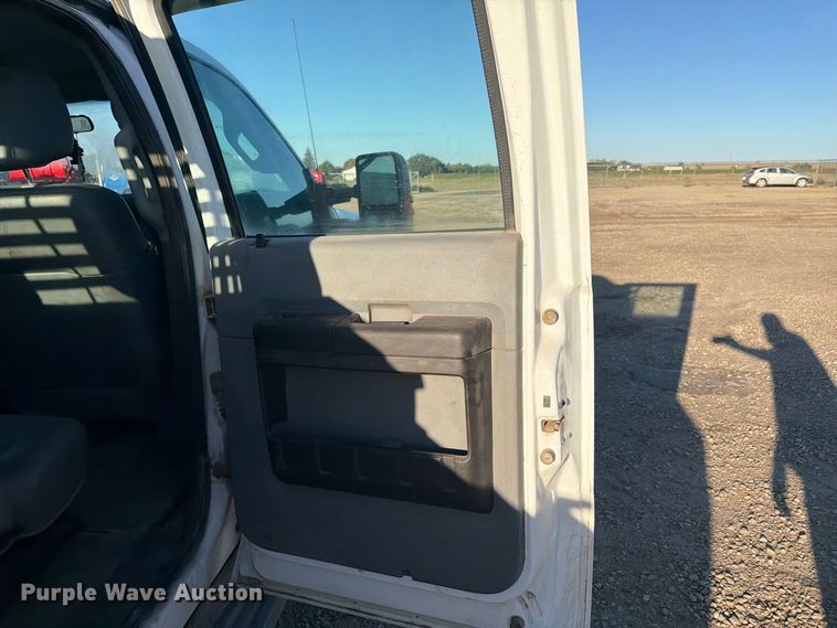 image for item EI7767 2015 Ford F250 Super Duty XL Crew Cab pickup truck