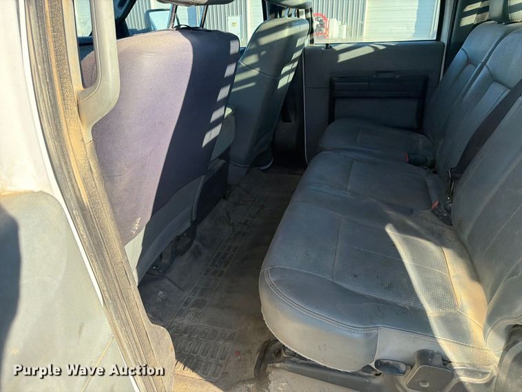 image for item EI7767 2015 Ford F250 Super Duty XL Crew Cab pickup truck