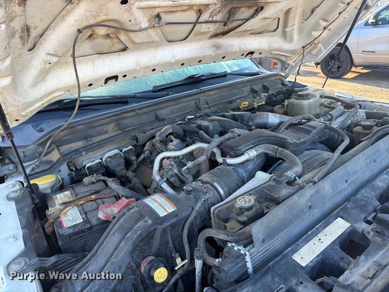 image for item EI7767 2015 Ford F250 Super Duty XL Crew Cab pickup truck