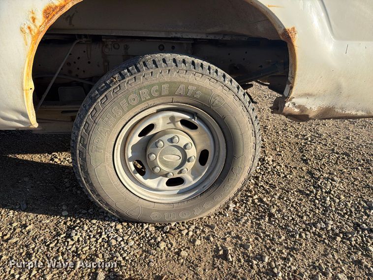 image for item EI7767 2015 Ford F250 Super Duty XL Crew Cab pickup truck