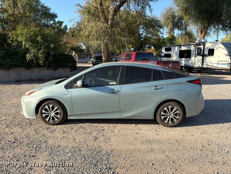 image for item EI7787 2021 Toyota Prius 
