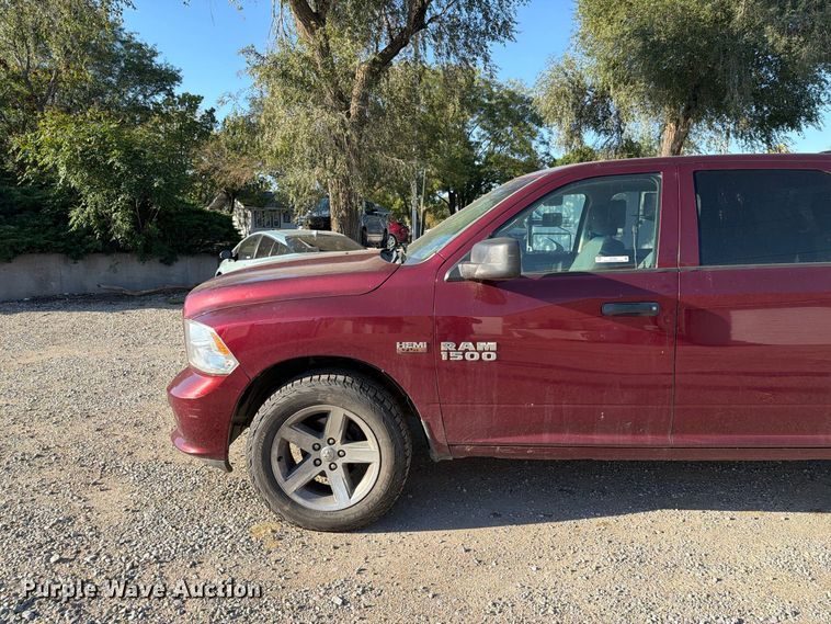 image for item EI7789 2017 RAM 1500 Crew Cab pickup truck