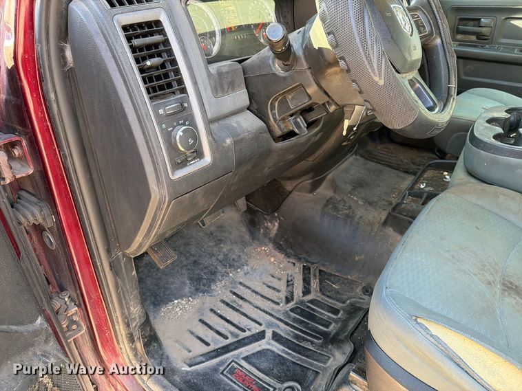 image for item EI7789 2017 RAM 1500 Crew Cab pickup truck