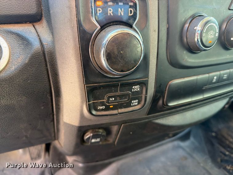 image for item EI7789 2017 RAM 1500 Crew Cab pickup truck