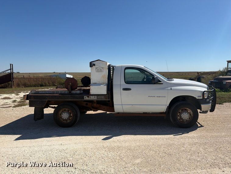 image for item EI7790 2003 Dodge Ram 2500 bale bed pickup truck