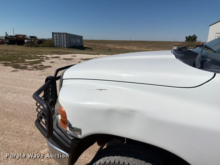 image for item EI7790 2003 Dodge Ram 2500 bale bed pickup truck