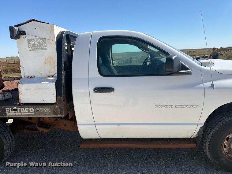 image for item EI7790 2003 Dodge Ram 2500 bale bed pickup truck