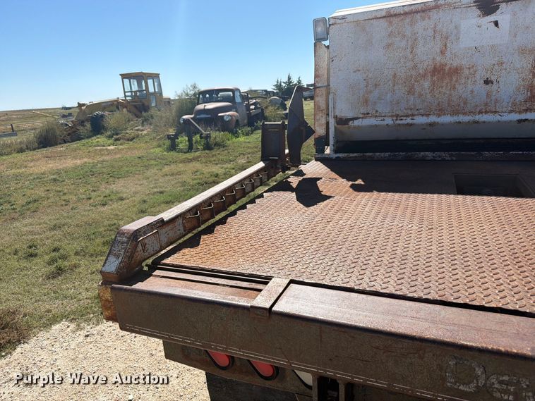 image for item EI7790 2003 Dodge Ram 2500 bale bed pickup truck