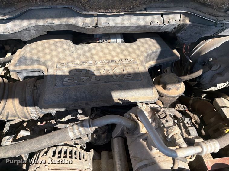 image for item EI7790 2003 Dodge Ram 2500 bale bed pickup truck