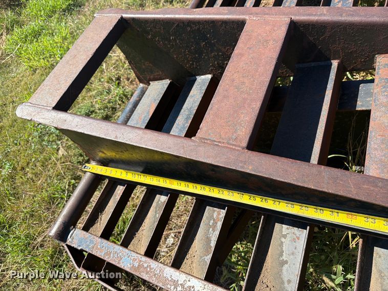 image for item EI7792 1992 W-W Trailers equipment trailer