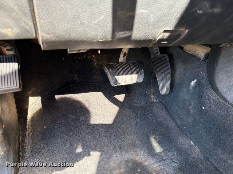 image for item EL0998 2018 RAM 3500 Laramie Crew Cab pickup truck