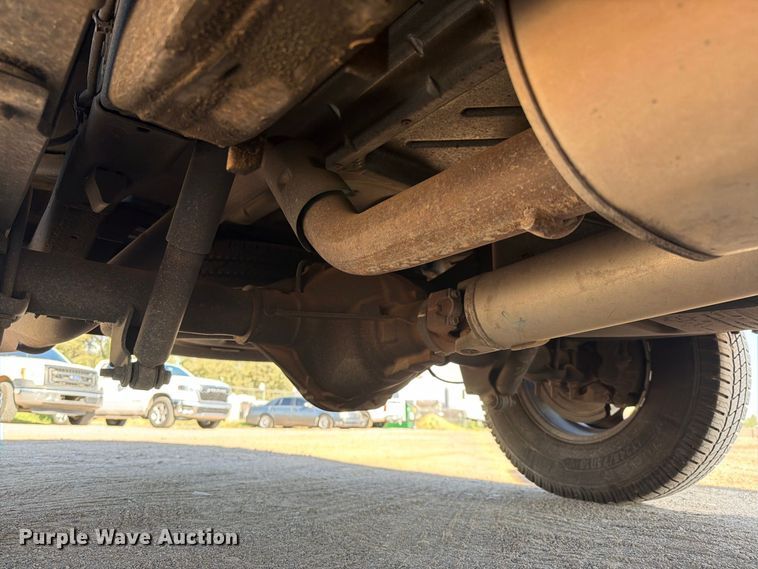 image for item EL2656 2015 Chevrolet Express 2500 van