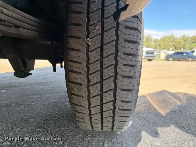 image for item EL2656 2015 Chevrolet Express 2500 van