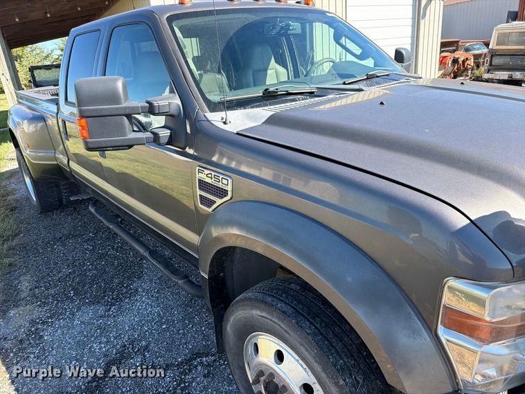 image for item EO8795 2008 Ford F450 Super Duty Crew Cab pickup truck